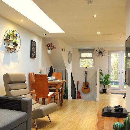 Top Floor Apartment In Islington Londen Buitenkant foto